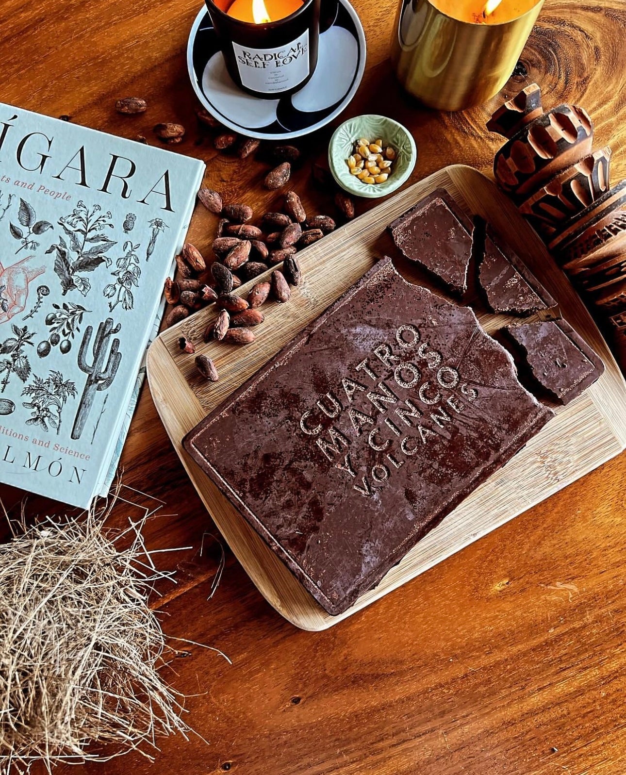 KA'AHAKINI 1 LB BAR - Cuatro Manos y Cinco Volcanes Farms
